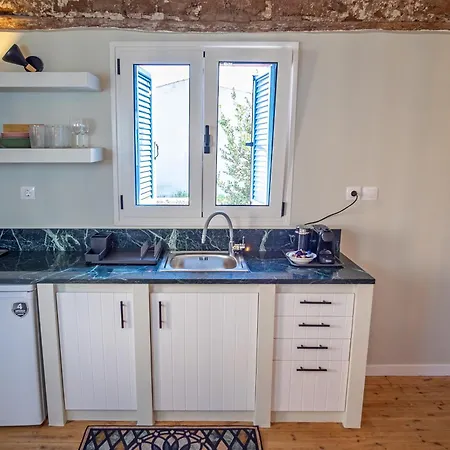 Casa vacanze Stone Across Eiffel's Tower - Filiatro 3 *