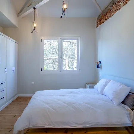 Stone Across Eiffel's Tower - Filiatro 3 Casa vacanze