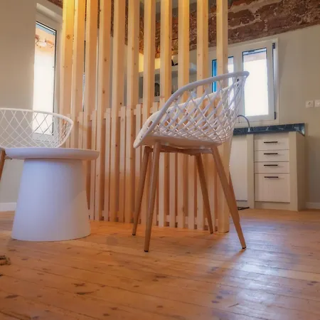 Stone Across Eiffel's Tower - Filiatro 3 Casa vacanze *