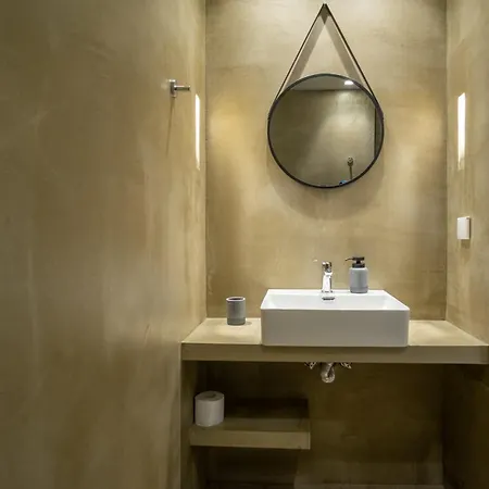 Casa de Férias Stone Across Eiffel's Tower - Filiatro 3