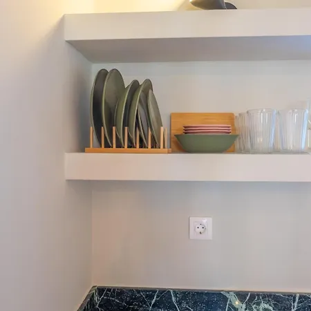 Stone Across Eiffel's Tower - Filiatro 3 * Filiatrá